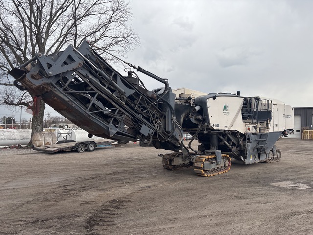 2016 Wirtgen W220 Tracked Cold Planer