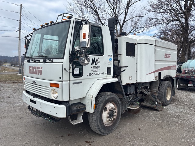 Elgin Whirlwind on 2007 Sterling SC8000 Sweeper Truck