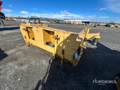 Domor R600C Aggregate Spreader