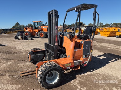 2016 Moffett M8 55.3NX 5500 lb 3x3 Truck Mounted Forklift