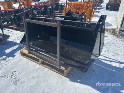 2026 GIYI GY-KH72F 72 in Multi-Purpose Skid Steer Bucket (Unused)
