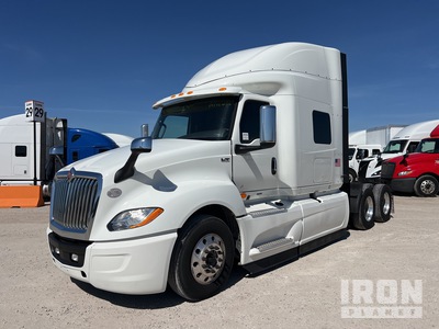 2021 International LT625 6x4 Tracteur routier couchette