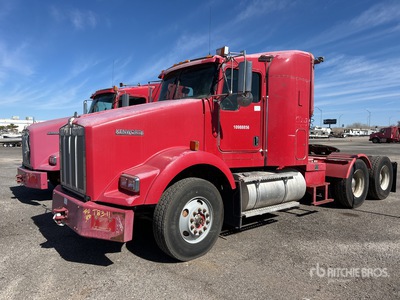 2008 Kenworth T800 6x4 Tracteur routier couchette (Inoperable)
