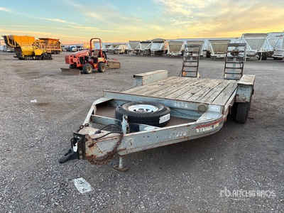 2001 Interstate 14 ft T/A Remolque Portamaquinaria