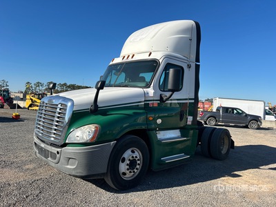 2017 Freightliner Cascadia 125 4x2 S/A Day Cab Truck Tractor