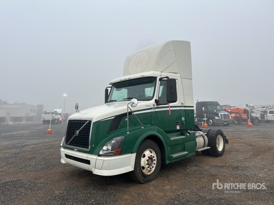2012 Volvo VNL 4x2 S/A Day Cab Truck Tractor