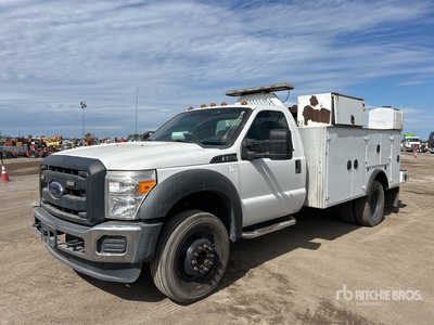 2016 Ford F-550 XL 4x2 Camion de lubricacion