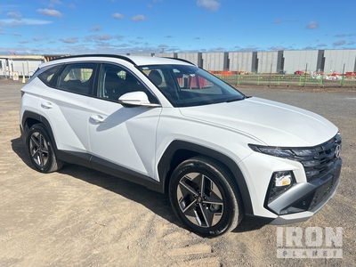 2024 Hyundai Tucson 2WD Hybrid SUV