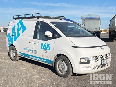 2022 Hyundai Staria Cargo Van