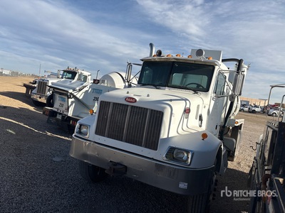 2001 Peterbilt PB330 80 bbl 6x4 Autocarro per acqua (Inoperable)