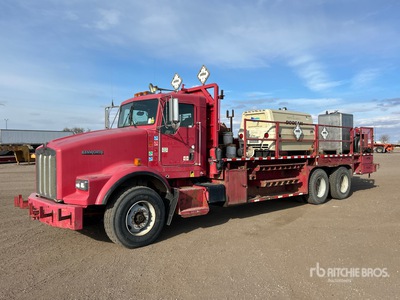 2006 Kenworth T800B 6x4 Fuel Truck