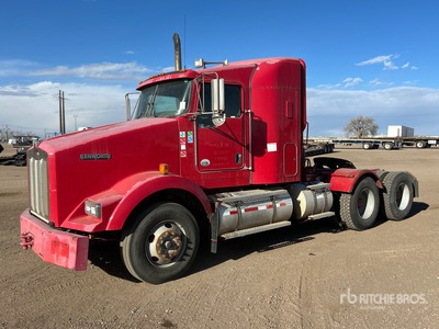 2011 Kenworth T800 6x4 T/A Sleeper Truck Tractor