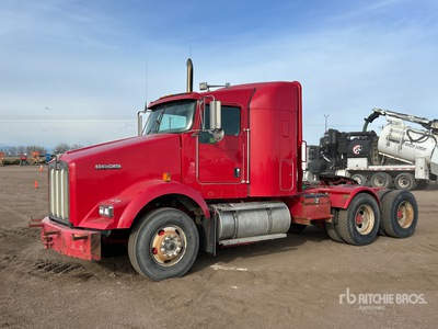 2013 Kenworth T800B 6x4 Cabeza Tractora Cabina Dormitorio