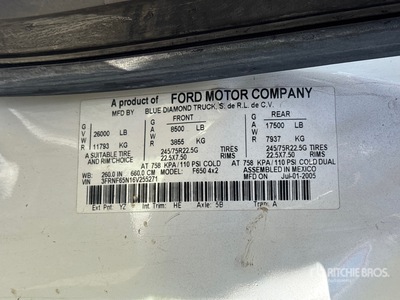 2006 Ford F-650 2000 gal 4x2 Water Truck