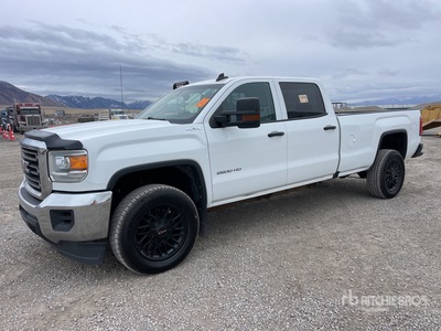 2019 GMC 2500 HD 4x4 Crew Cab Pickup