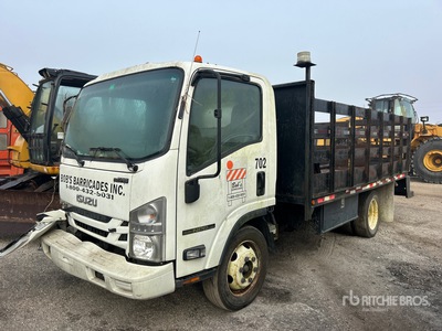 2018 Isuzu NPR 4x2 Camión Caja Abierta (Inoperable)