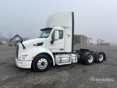 2017 Peterbilt 579 6x4 Tracteur routier