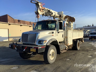 Terex on 2006 International 7500 4x4 Kran-Bohrgerät Lkw