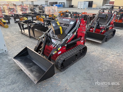 2026 SDLOOL SL380R Mini Compact Track Loader (Unused)