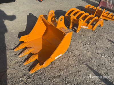 2026 GIYI GY-BK 24 in Excavator Bucket - Fits Cat 305 (Unused)