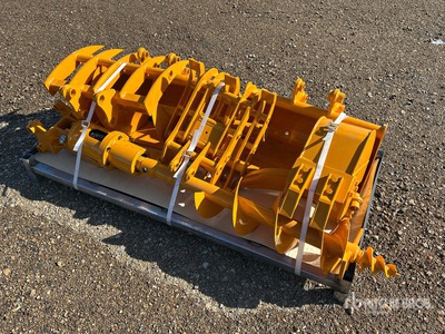 Quantity of (8) 2026 GIYI VCA-8 Mini Excavator Attachment - Fits Cat 301 (Unused)