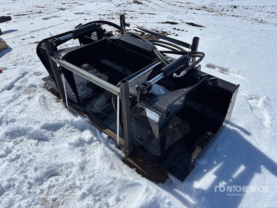 2026 GIYI GY-PG72 72 in Skid Steer Grapple Bucket (Unused)