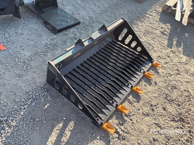 2026 GIYI GY-RB44 44 in Skeleton Mini Skid Steer Bucket (Unused)