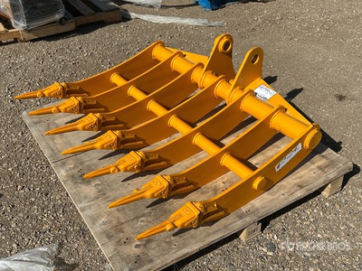2026 GIYI 44 in Excavator Rake - Fits Cat 305 (Unused)