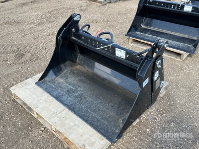 2026 GIYI GY-XKH39 39 in Multi-Purpose Mini Benna per mini pala (Unused)