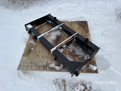 2026 GIYI GY-BF47 47 in Skid Steer Bale Spear (Unused)