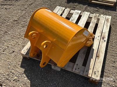 2026 GIYI GY-BK 24 in Digging Excavator Bucket - Fits Cat 305 (Unused)
