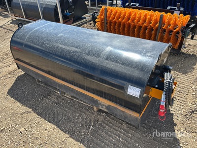 2026 GIYI GY-BS72 72 in Skid Steer Sweeper (Unused)