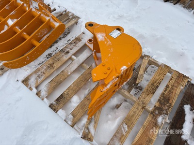 2026 GIYI GY-BK 12 in Digging Excavator Bucket - Fits Cat 305 (Unused)