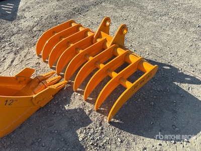 2026 GIYI 44 in Excavator Rake - Fits Cat 305 (Unused)