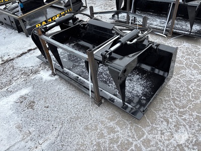 2026 GIYI GY-PG72 72 in Skid Steer Grapple (Unused)