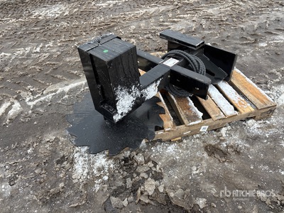 2026 GIYI GY-MTS51 MINI Skid Steer Tree Saw (Unused)