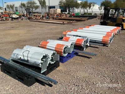 Quantity of (16) 8 ft Garage ابواب (Unused)