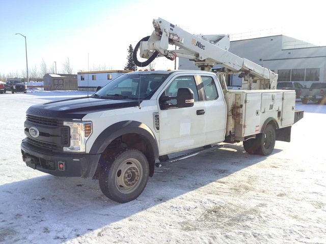 2019 Chevrolet 3500 4x4 Service Truck