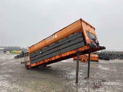 2007 Giletta HF9050D Salt Spreader