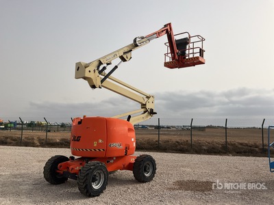 2001 JLG 450AJ 2WD Diesel Articulating Boom Lift