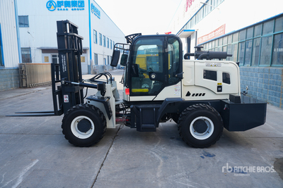 2026 SAAO T35A 7700 lb 4x4 Montacargas Todo Terreno (Sin Usar) / Vorkheftruck voor ruw terrein