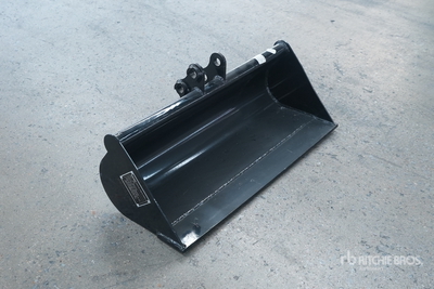 2026 SAAO 80cm 31.5 in Cleanup Cucharon (Sin Usar) / Excavator Bucket (Unused)