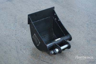 2026 SAAO 30cm 11 in Cleanup Cucharon (Sin Usar) / Mini Excavator Bucket (Unused)