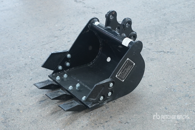 2026 SAAO 30cm 11 in Digging Cucharon (Sin Usar) / Mini Excavator Bucket (Unused)