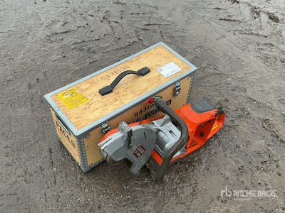 2022 Husqvarna K1 PACE Battery Scie à tronçonner