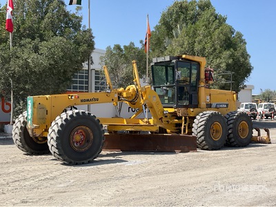 2009 Komatsu GD825A-2 Motor Grader