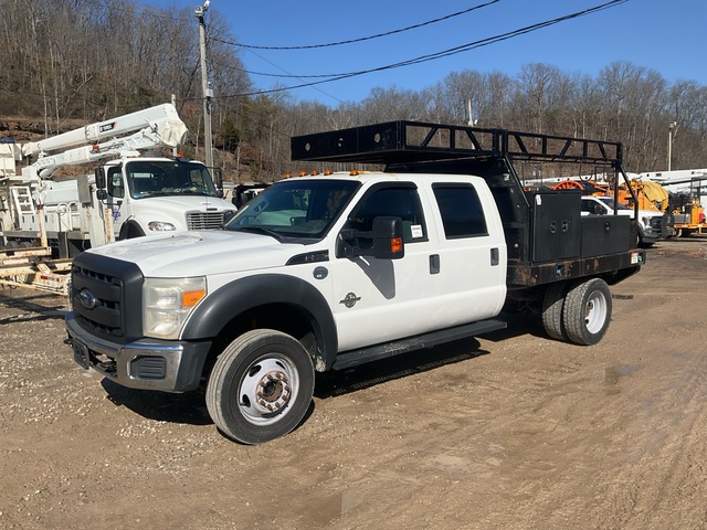 2013 Ford F-550 4x4 Crew Cab Flatbed Truck 2013 Ford F-550 4x4 Crew Cab Flatbed Truck