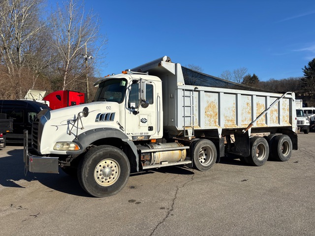 2009 Mack GU813 8x4 Tri/A Dump Truck
