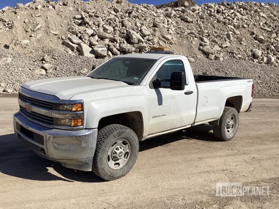 2017 Chevrolet 2500 4x4 Pickup