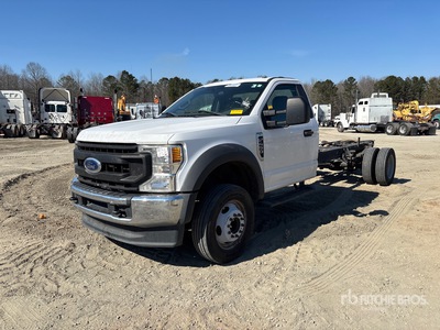 2022 Ford F-450 XL 4x2 Cab and Chassis
